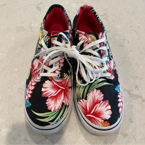 VANS | Tropical Black Floral Hawaiian Print Sneaker | NWOT | Size 8